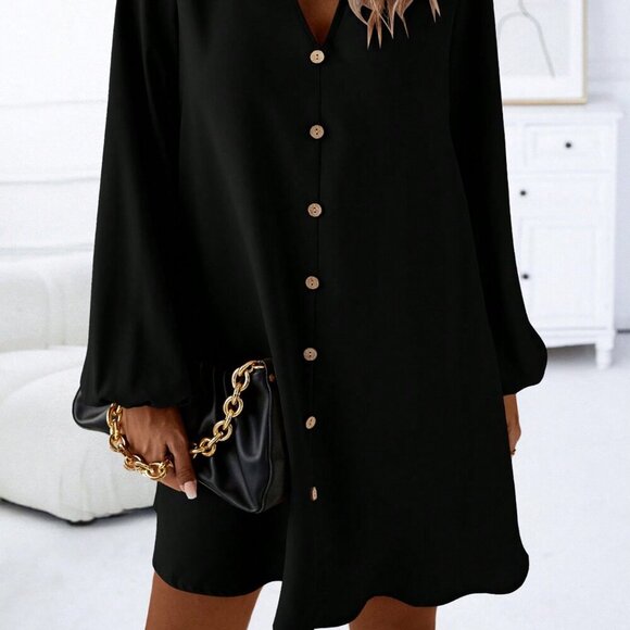 Black Casual Women's Button Front Lantern Sleeve Dress - Picture 6 of 7